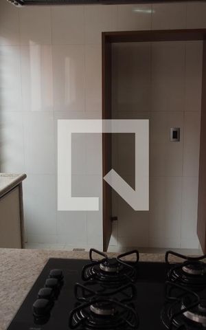 Casa à venda com 370m², 3 quartos e 10 vagasCozinha