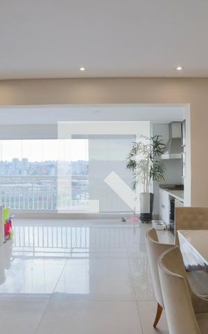 Apartamento à venda com 100m², 3 quartos e 2 vagas Apartamento à venda com 100m², 3 quartos e 2 vagasSala
