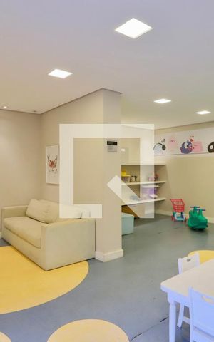 Apartamento à venda com 100m², 3 quartos e 2 vagas Apartamento à venda com 100m², 3 quartos e 2 vagasÁrea de Serviço