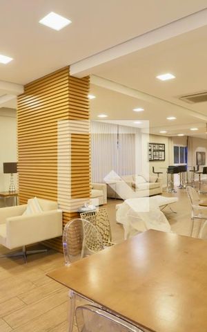 Apartamento à venda com 100m², 3 quartos e 2 vagas Apartamento à venda com 100m², 3 quartos e 2 vagasÁrea de Serviço