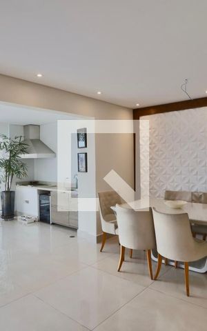 Apartamento à venda com 100m², 3 quartos e 2 vagas Apartamento à venda com 100m², 3 quartos e 2 vagasSala