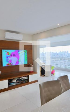 Apartamento à venda com 100m², 3 quartos e 2 vagas Apartamento à venda com 100m², 3 quartos e 2 vagasSala
