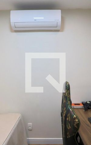 Apartamento à venda com 100m², 3 quartos e 2 vagas Apartamento à venda com 100m², 3 quartos e 2 vagasEscritório