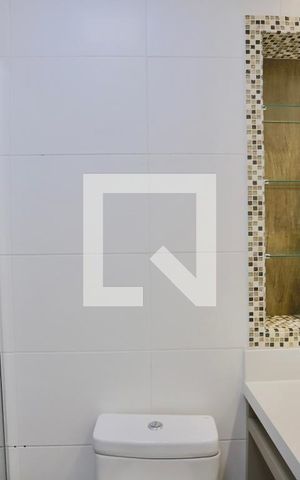 Apartamento à venda com 100m², 3 quartos e 2 vagas Apartamento à venda com 100m², 3 quartos e 2 vagasBanheiro do Quarto 1