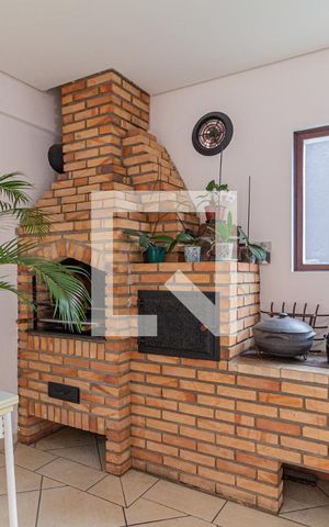 Casa à venda com 292m², 4 quartos e 5 vagasChurrasqueira