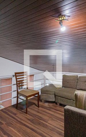 Casa à venda com 292m², 4 quartos e 5 vagasEscritório