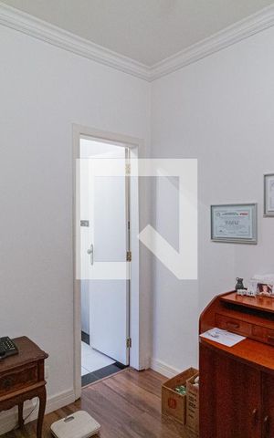 Casa à venda com 292m², 4 quartos e 5 vagasSuíte 2