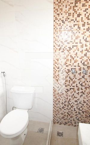 Casa à venda com 260m², 4 quartos e 2 vagasBanheiro Social