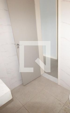 Casa à venda com 260m², 4 quartos e 2 vagasBanheiro social