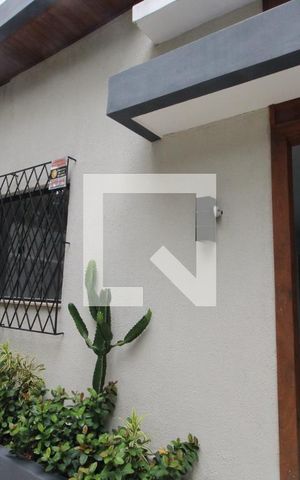 Casa à venda com 260m², 4 quartos e 2 vagasFachada casa