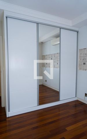 Casa à venda com 148m², 3 quartos e 2 vagas Casa à venda com 148m², 3 quartos e 2 vagasSuíte 2