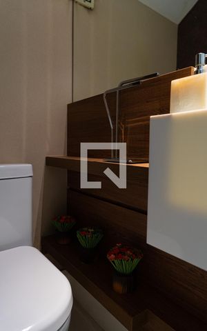 Casa à venda com 148m², 3 quartos e 2 vagas Casa à venda com 148m², 3 quartos e 2 vagasLavabo