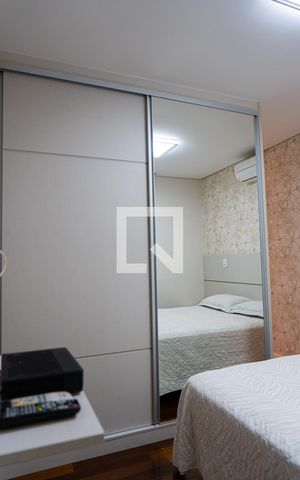 Casa à venda com 148m², 3 quartos e 2 vagas Casa à venda com 148m², 3 quartos e 2 vagasSuíte 1