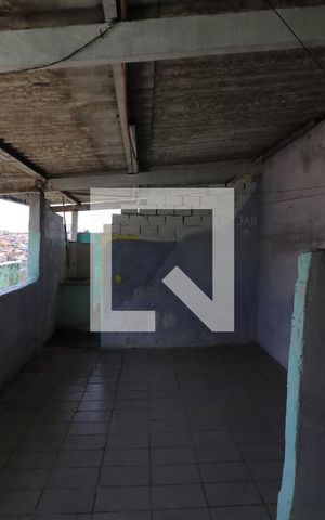 Casa para alugar com 80m², 2 quartos e 1 vagaÁrea de Serviço