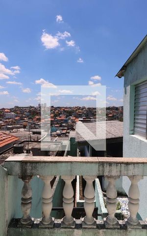 Casa para alugar com 80m², 2 quartos e 1 vagaVaranda