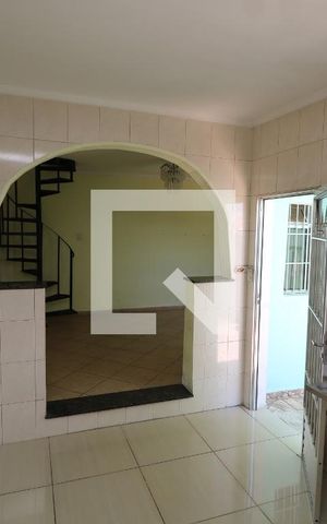 Casa para alugar com 80m², 2 quartos e 1 vagaCozinha