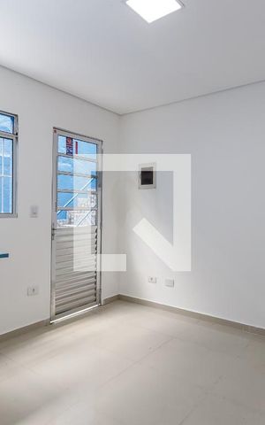 Casa para alugar com 21m², 1 quarto e sem vaga Casa para alugar com 21m², 1 quarto e sem vagaSala e Cozinha