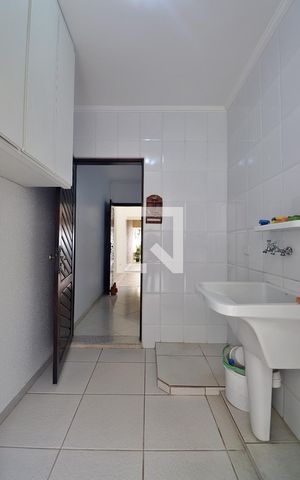 Casa à venda com 190m², 3 quartos e 3 vagasÁrea de Serviço