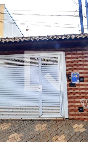 Casa à venda com 190m², 3 quartos e 3 vagasFachada
