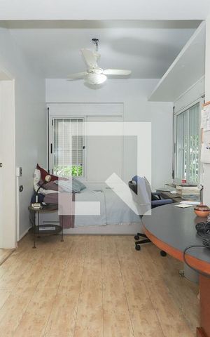 Casa para alugar com 300m², 4 quartos e 2 vagas Casa para alugar com 300m², 4 quartos e 2 vagasSuíte 2