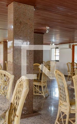 Apartamento à venda com 310m², 3 quartos e 3 vagas Apartamento à venda com 310m², 3 quartos e 3 vagasÁrea comum - Salão de festas