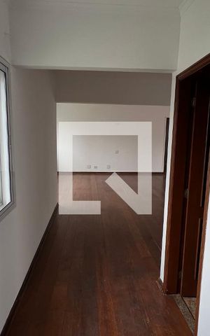 Apartamento à venda com 181m², 3 quartos e 2 vagas Apartamento à venda com 181m², 3 quartos e 2 vagasSala