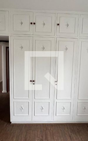 Apartamento à venda com 181m², 3 quartos e 2 vagas Apartamento à venda com 181m², 3 quartos e 2 vagasQuarto 1