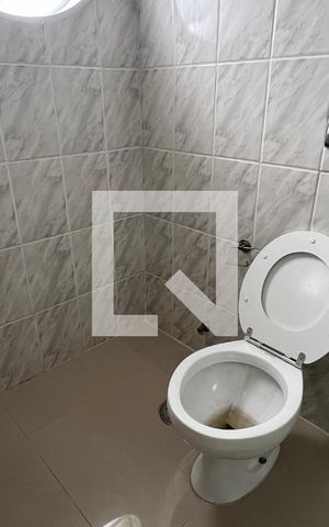 Apartamento à venda com 181m², 3 quartos e 2 vagas Apartamento à venda com 181m², 3 quartos e 2 vagasBanheiro