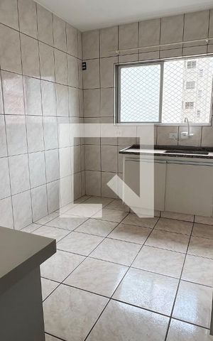 Apartamento à venda com 181m², 3 quartos e 2 vagas Apartamento à venda com 181m², 3 quartos e 2 vagasCozinha