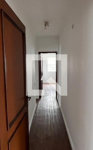 Apartamento à venda com 181m², 3 quartos e 2 vagas Apartamento à venda com 181m², 3 quartos e 2 vagasCorredor