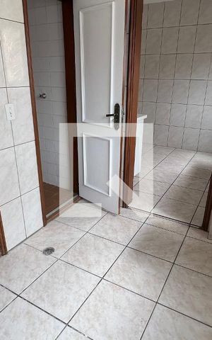 Apartamento à venda com 181m², 3 quartos e 2 vagas Apartamento à venda com 181m², 3 quartos e 2 vagasÁrea de Serviço