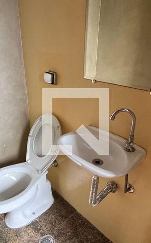 Apartamento à venda com 181m², 3 quartos e 2 vagas Apartamento à venda com 181m², 3 quartos e 2 vagasLavabo