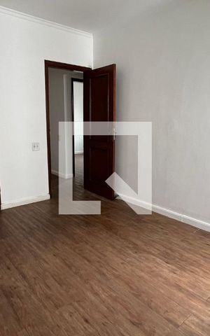 Apartamento à venda com 181m², 3 quartos e 2 vagas Apartamento à venda com 181m², 3 quartos e 2 vagasSuite