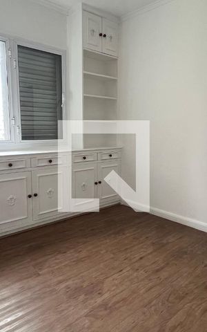 Apartamento à venda com 181m², 3 quartos e 2 vagas Apartamento à venda com 181m², 3 quartos e 2 vagasQuarto 2