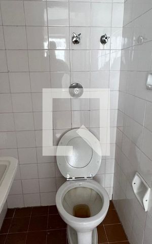 Apartamento à venda com 181m², 3 quartos e 2 vagas Apartamento à venda com 181m², 3 quartos e 2 vagasBanheiro de serviço
