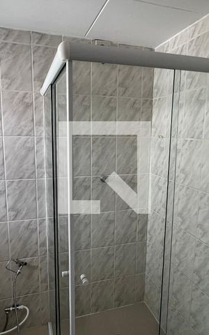 Apartamento à venda com 181m², 3 quartos e 2 vagas Apartamento à venda com 181m², 3 quartos e 2 vagasBanheiro da Suíte