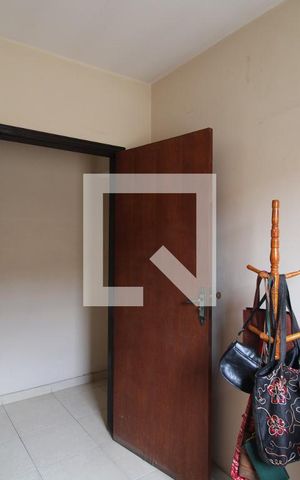 Casa à venda com 178m², 4 quartos e 2 vagasQuarto 3