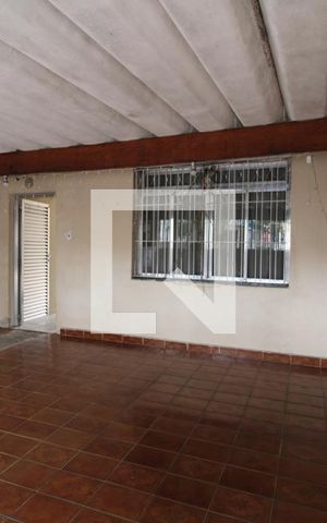 Casa à venda com 178m², 4 quartos e 2 vagasGaragem