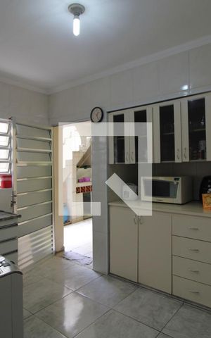 Casa à venda com 178m², 4 quartos e 2 vagasCozinha