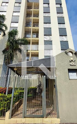 Apartamento à venda com 76m², 3 quartos e 1 vagaFachada do Condomínio