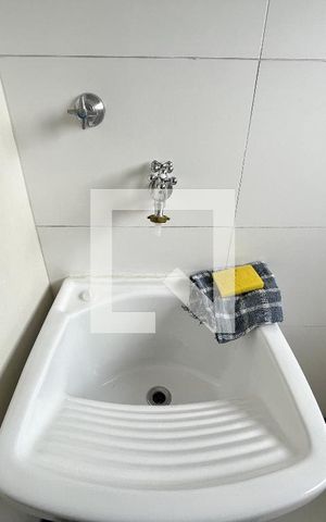 Casa de condomínio para alugar com 42m², 1 quarto e 1 vaga Casa de condomínio para alugar com 42m², 1 quarto e 1 vagaÁrea de Serviço