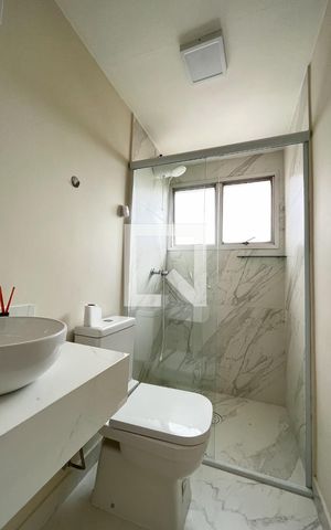 Casa de condomínio para alugar com 42m², 1 quarto e 1 vaga Casa de condomínio para alugar com 42m², 1 quarto e 1 vagaBanheiro