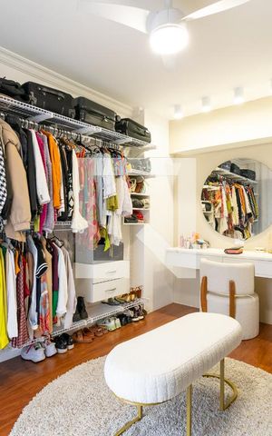 Apartamento à venda com 216m², 3 quartos e 3 vagas Apartamento à venda com 216m², 3 quartos e 3 vagasSuíte 2