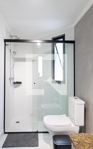 Apartamento à venda com 216m², 3 quartos e 3 vagas Apartamento à venda com 216m², 3 quartos e 3 vagasBanheiro da Suíte 2