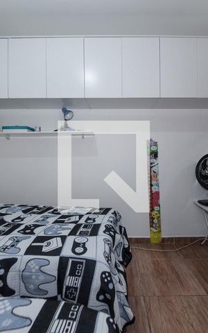 Casa à venda com 58m², 2 quartos e 2 vagas Casa à venda com 58m², 2 quartos e 2 vagasQuarto 1