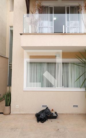 Casa à venda com 350m², 2 quartos e 2 vagasGaragem