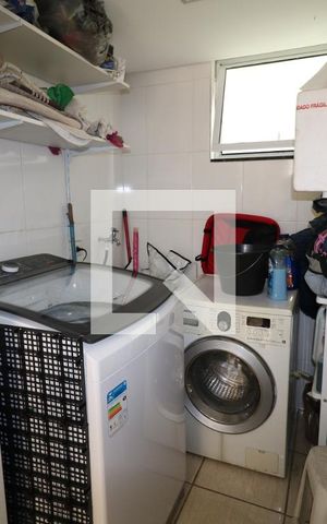 Casa à venda com 350m², 2 quartos e 2 vagasÁrea de Serviço