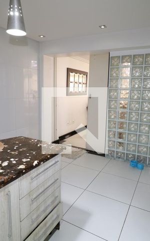 Casa à venda com 350m², 2 quartos e 2 vagasCozinha