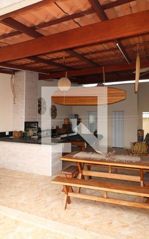 Casa à venda com 350m², 2 quartos e 2 vagasTerraço