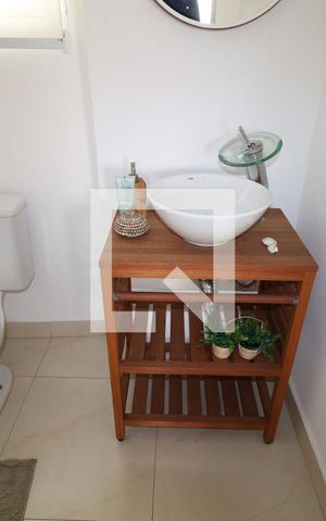 Casa à venda com 350m², 2 quartos e 2 vagasBanheiro 4 - Terraço